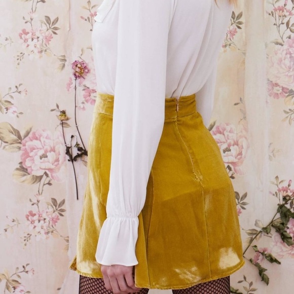 claire ruffle blouse - Picture 4 of 4